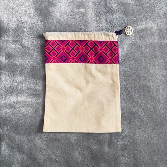 Tory Burch - Cream and Pink - Dust Bag - Picture 1 of 6
